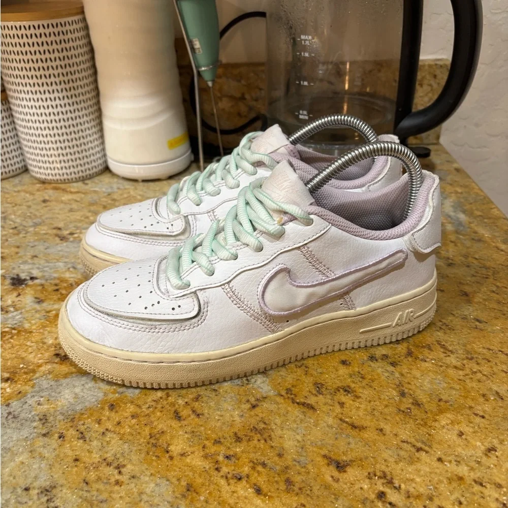 Nike Air Force 1 size‎ 5.5